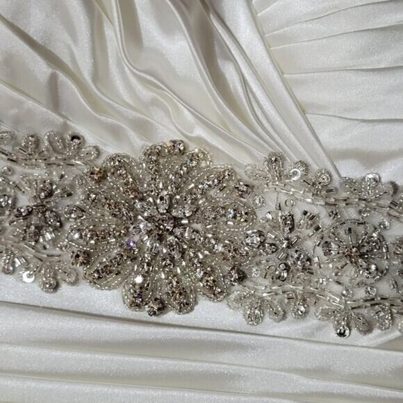 Sottero and Midgley Collection Adorae-JSM1307LU White Wedding Dress - Size 2 - Picture 6 of 16